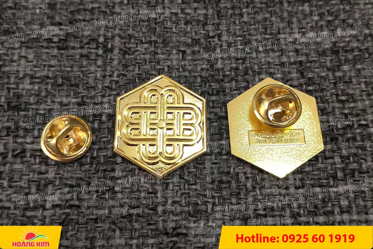 huy hieu logo duc cai ao nen vang si san ma vang 24k 14 - HUY HIỆU MẠ V&Agrave;NG 24K CAO CẤP &ndash; Đ&Uacute;C LOGO NỀN C&Aacute;T SẦN SANG TRỌNG