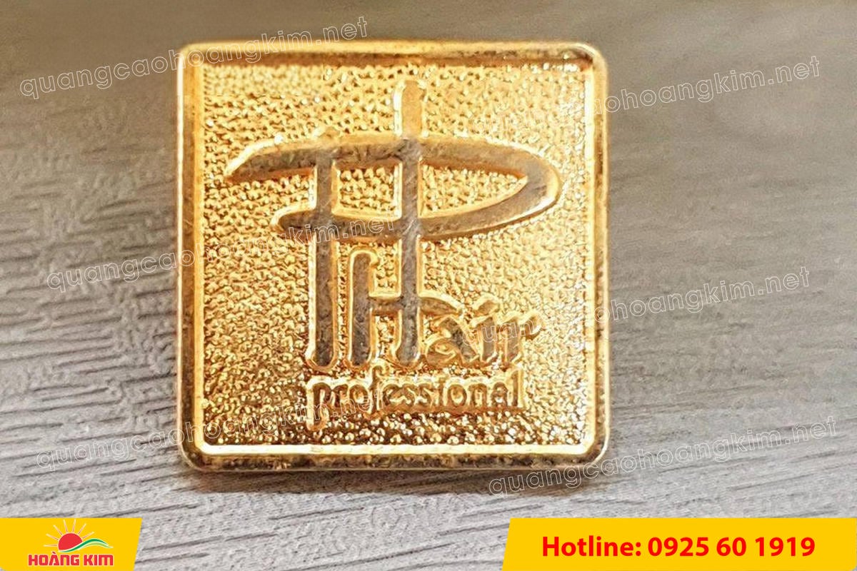 huy hieu logo duc cai ao nen vang si san ma vang 24k 28 - HUY HIỆU MẠ V&Agrave;NG 24K CAO CẤP &ndash; Đ&Uacute;C LOGO NỀN C&Aacute;T SẦN SANG TRỌNG