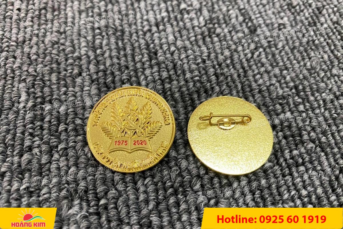 huy hieu logo duc cai ao nen vang si san ma vang 24k 34 - HUY HIỆU MẠ V&Agrave;NG 24K CAO CẤP &ndash; Đ&Uacute;C LOGO NỀN C&Aacute;T SẦN SANG TRỌNG