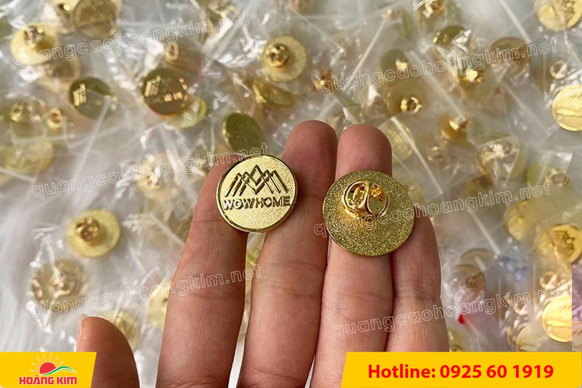 huy hieu logo duc cai ao nen vang si san ma vang 24k 40 - HUY HIỆU MẠ V&Agrave;NG 24K CAO CẤP &ndash; Đ&Uacute;C LOGO NỀN C&Aacute;T SẦN SANG TRỌNG