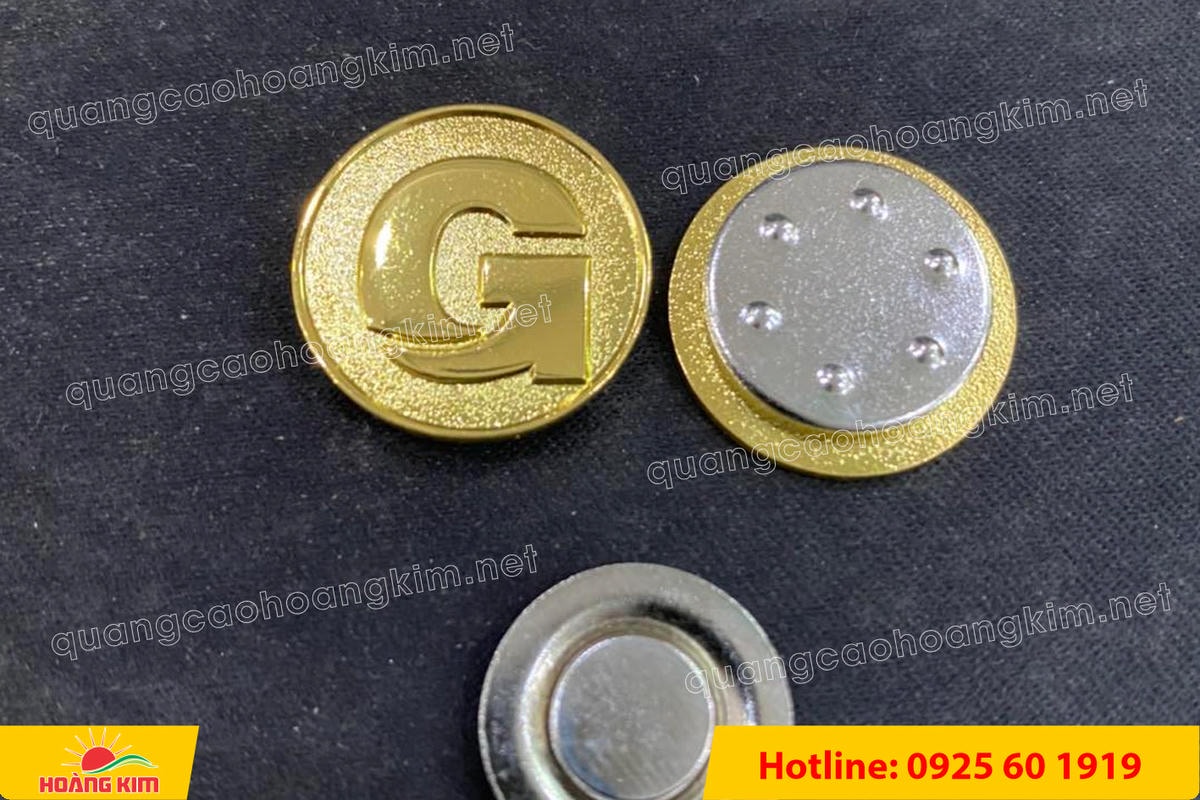 huy hieu logo duc cai ao nen vang si san ma vang 24k 47 - HUY HIỆU MẠ V&Agrave;NG 24K CAO CẤP &ndash; Đ&Uacute;C LOGO NỀN C&Aacute;T SẦN SANG TRỌNG