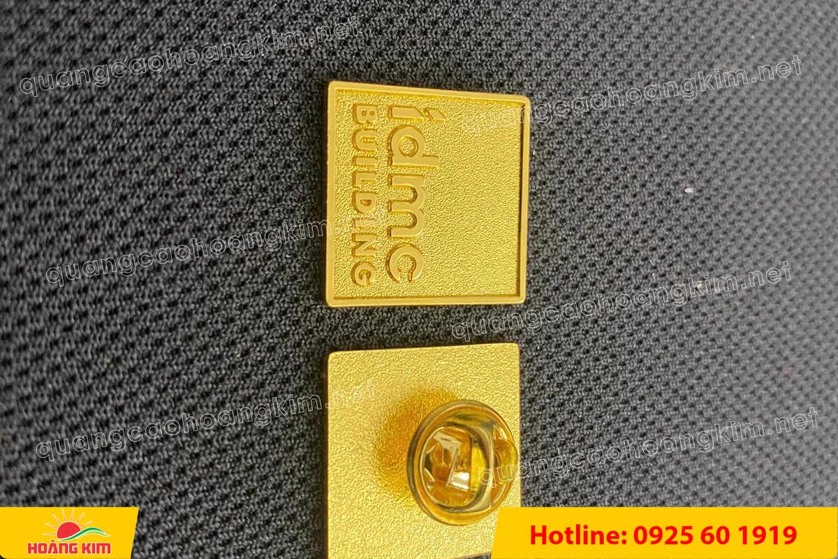 huy hieu logo duc cai ao nen vang si san ma vang 24k 54 - HUY HIỆU MẠ V&Agrave;NG 24K CAO CẤP &ndash; Đ&Uacute;C LOGO NỀN C&Aacute;T SẦN SANG TRỌNG