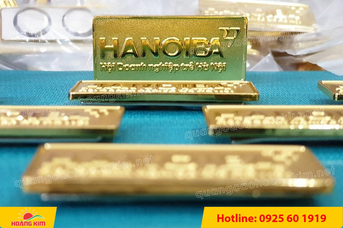 huy hieu logo duc cai ao nen vang si san ma vang 24k 85 - HUY HIỆU MẠ V&Agrave;NG 24K CAO CẤP &ndash; Đ&Uacute;C LOGO NỀN C&Aacute;T SẦN SANG TRỌNG