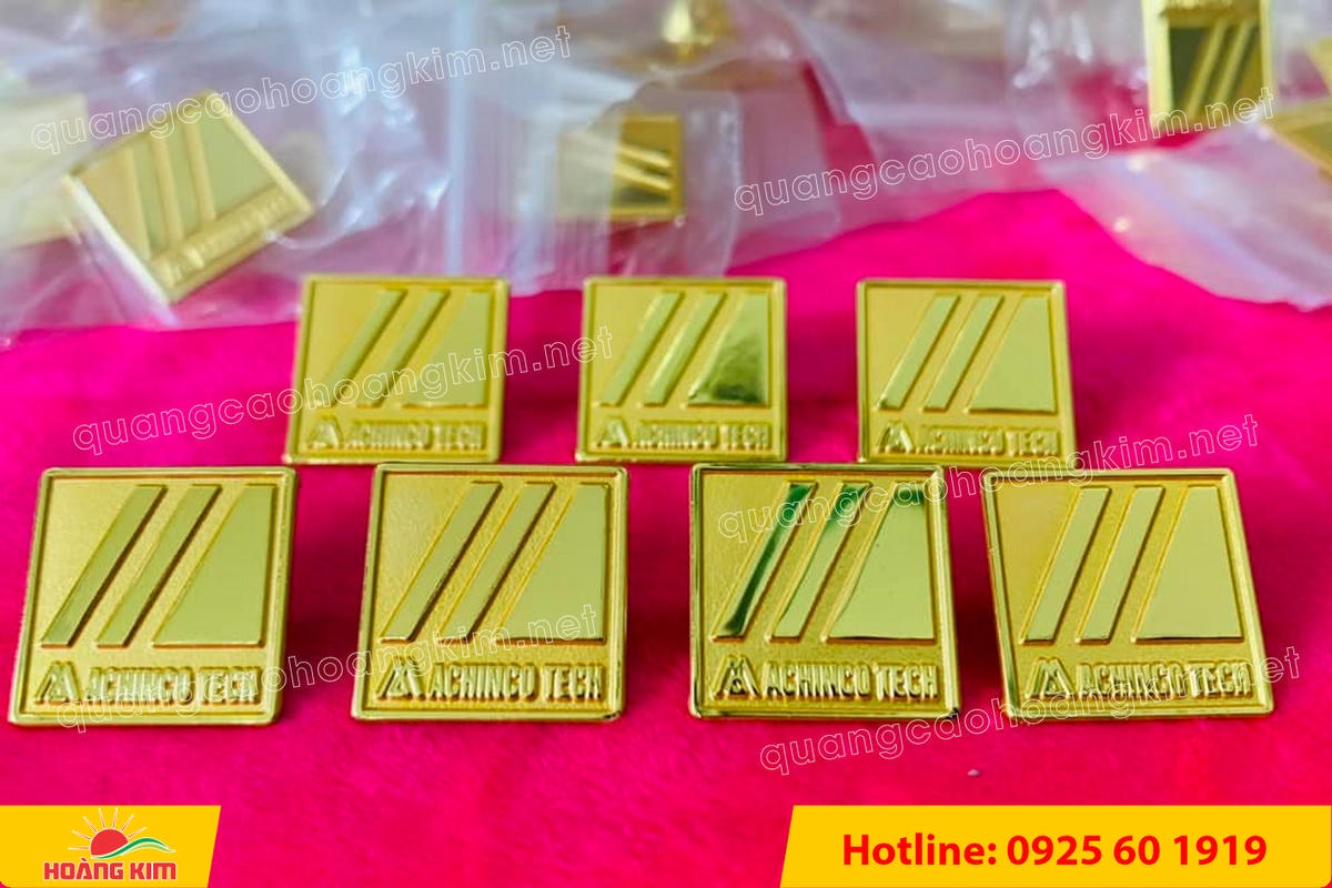 huy hieu logo duc cai ao nen vang si san ma vang 24k 92 - HUY HIỆU MẠ V&Agrave;NG 24K CAO CẤP &ndash; Đ&Uacute;C LOGO NỀN C&Aacute;T SẦN SANG TRỌNG