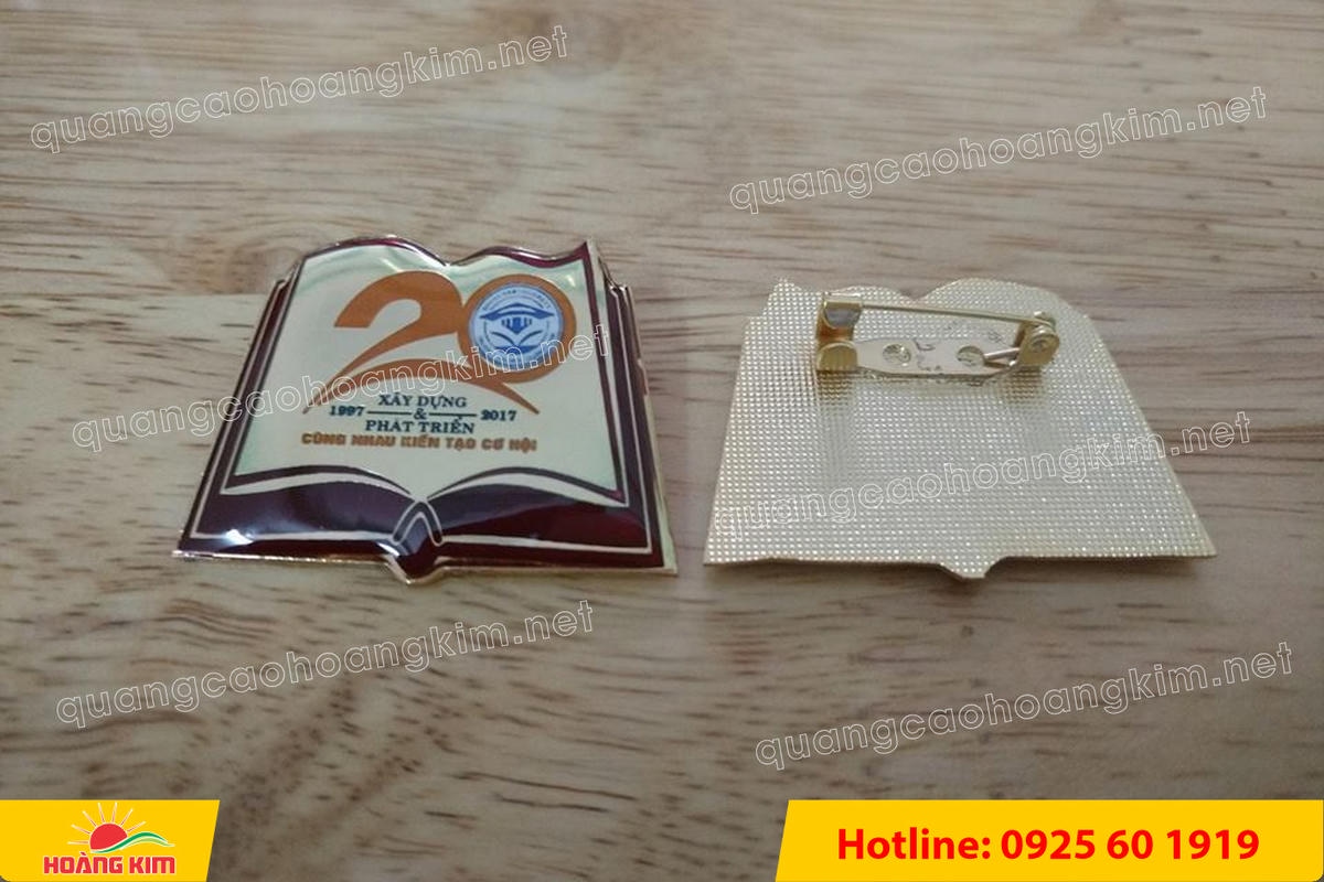 HUY HIỆU ĐỒNG CÀI ÁO CẮT BẾ THEO LOGO KHÔNG MẠ – GIÁ XƯỞNG, LÀM NHANH huy hieu dong cai ao cat be theo logo khong ma 19 - HUY HIỆU ĐỒNG CÀI ÁO CẮT BẾ THEO LOGO KHÔNG MẠ – GIÁ XƯỞNG, LÀM NHANH