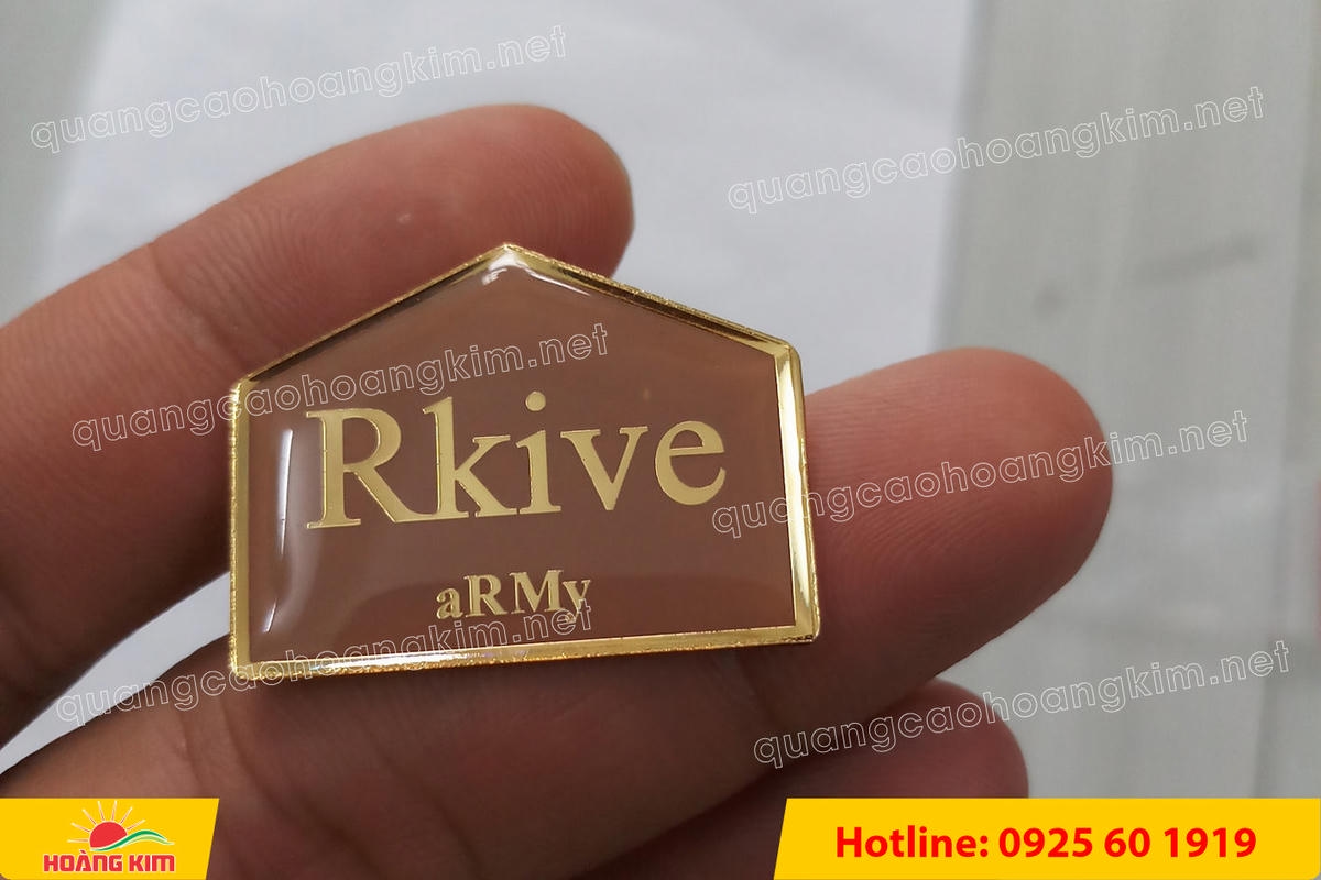 HUY HIỆU ĐỒNG CÀI ÁO CẮT BẾ THEO LOGO KHÔNG MẠ – GIÁ XƯỞNG, LÀM NHANH huy hieu dong cai ao cat be theo logo khong ma 45 - HUY HIỆU ĐỒNG CÀI ÁO CẮT BẾ THEO LOGO KHÔNG MẠ – GIÁ XƯỞNG, LÀM NHANH