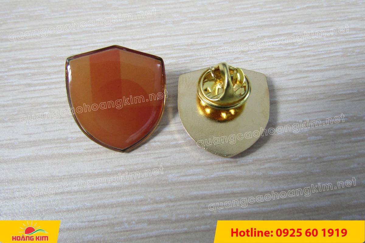 HUY HIỆU ĐỒNG CÀI ÁO CẮT BẾ THEO LOGO KHÔNG MẠ – GIÁ XƯỞNG, LÀM NHANH huy hieu dong cai ao cat be theo logo khong ma 48 - HUY HIỆU ĐỒNG CÀI ÁO CẮT BẾ THEO LOGO KHÔNG MẠ – GIÁ XƯỞNG, LÀM NHANH