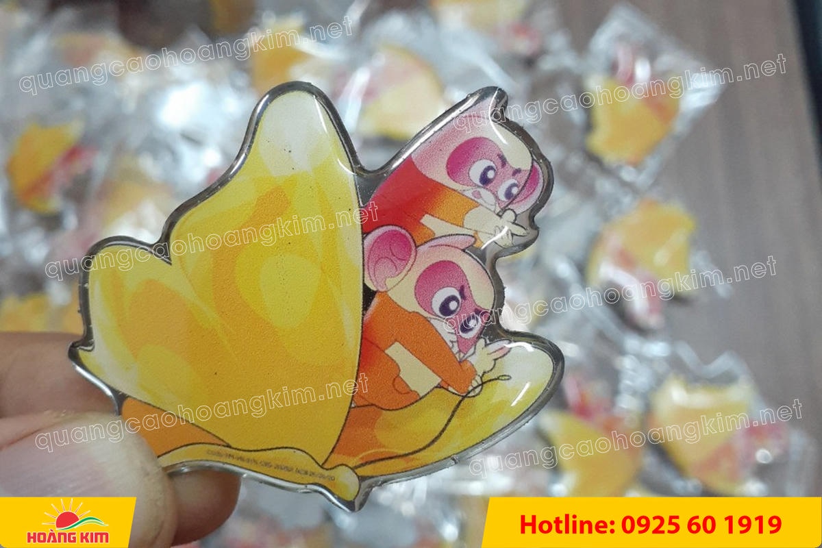 HUY HIỆU ĐỒNG CÀI ÁO CẮT BẾ THEO LOGO KHÔNG MẠ – GIÁ XƯỞNG, LÀM NHANH huy hieu dong cai ao cat be theo logo khong ma 56 - HUY HIỆU ĐỒNG CÀI ÁO CẮT BẾ THEO LOGO KHÔNG MẠ – GIÁ XƯỞNG, LÀM NHANH