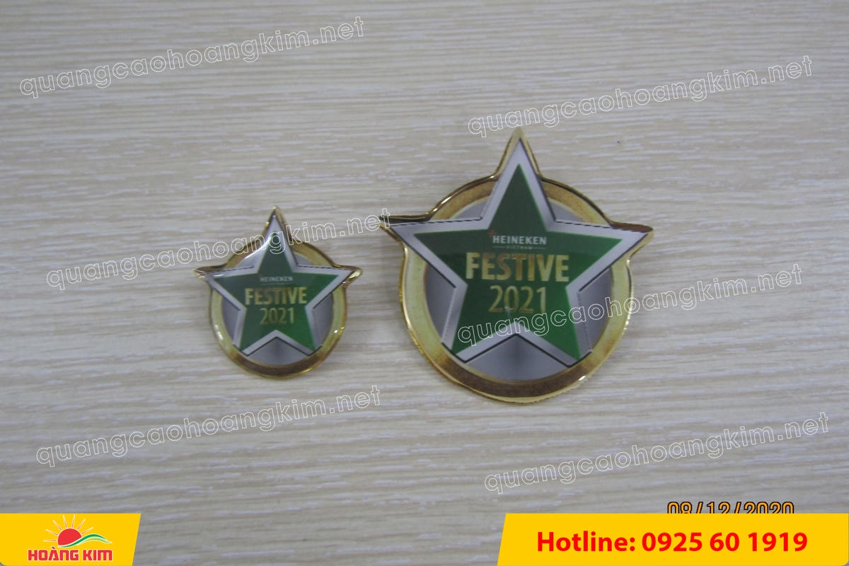 HUY HIỆU ĐỒNG CÀI ÁO CẮT BẾ THEO LOGO KHÔNG MẠ – GIÁ XƯỞNG, LÀM NHANH huy hieu dong cai ao cat be theo logo khong ma 57 - HUY HIỆU ĐỒNG CÀI ÁO CẮT BẾ THEO LOGO KHÔNG MẠ – GIÁ XƯỞNG, LÀM NHANH