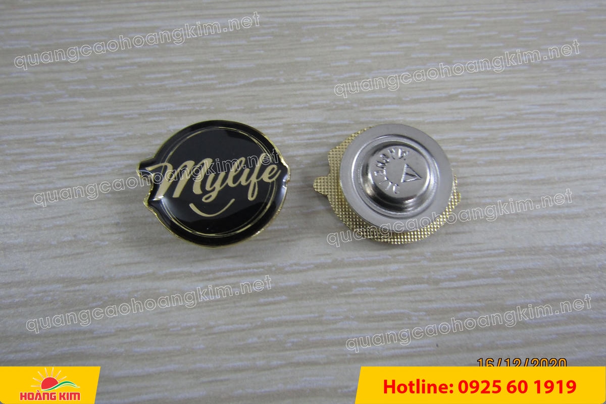 HUY HIỆU ĐỒNG CÀI ÁO CẮT BẾ THEO LOGO KHÔNG MẠ – GIÁ XƯỞNG, LÀM NHANH huy hieu dong cai ao cat be theo logo khong ma 58 - HUY HIỆU ĐỒNG CÀI ÁO CẮT BẾ THEO LOGO KHÔNG MẠ – GIÁ XƯỞNG, LÀM NHANH