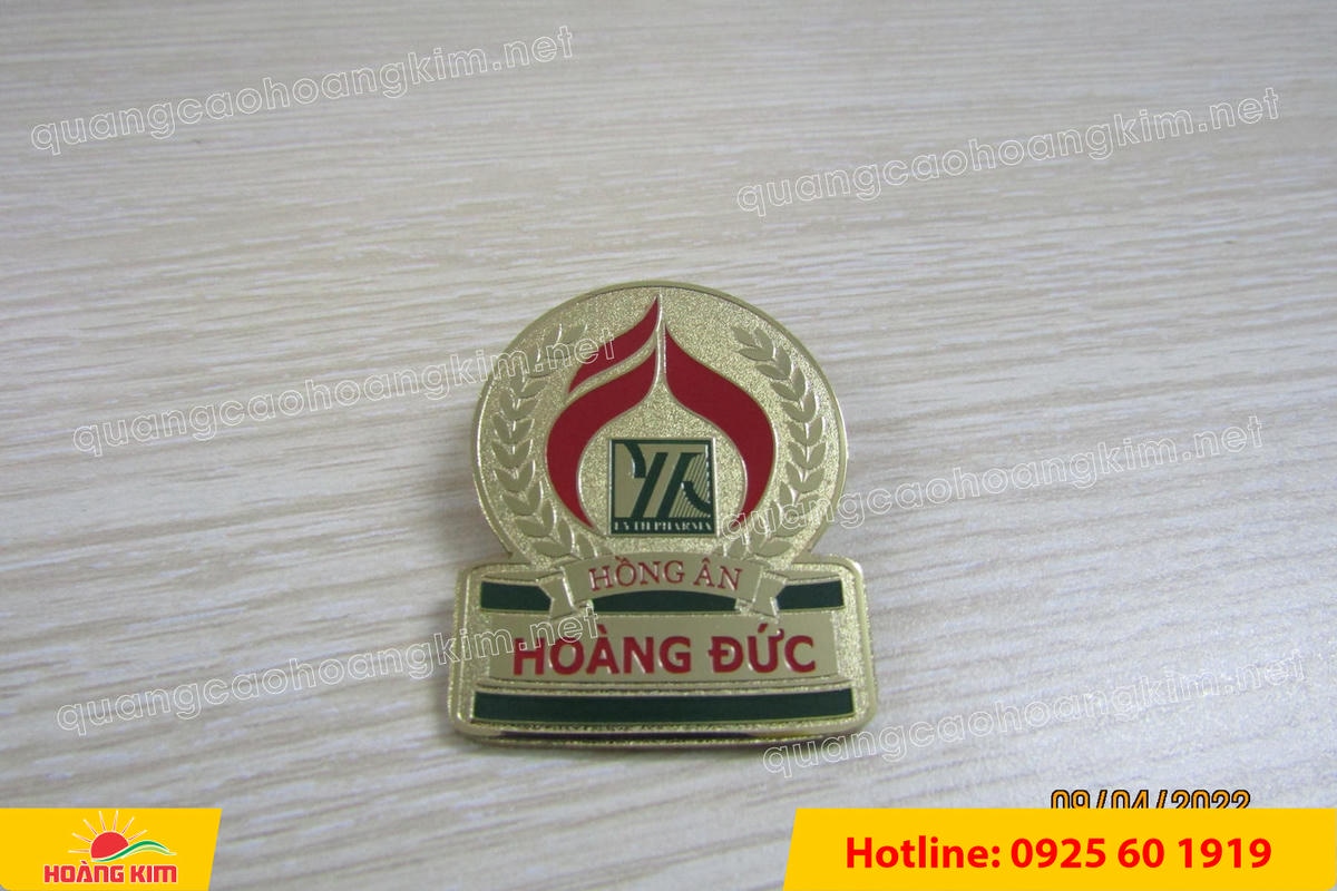 HUY HIỆU ĐỒNG CÀI ÁO CẮT BẾ THEO LOGO KHÔNG MẠ – GIÁ XƯỞNG, LÀM NHANH huy hieu dong cai ao cat be theo logo khong ma 71 - HUY HIỆU ĐỒNG CÀI ÁO CẮT BẾ THEO LOGO KHÔNG MẠ – GIÁ XƯỞNG, LÀM NHANH