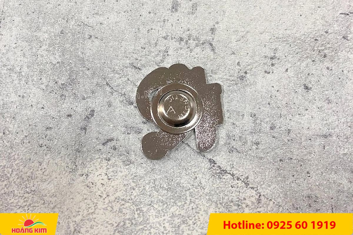 huy hieu duc ma bac cat logo theo yeu cau 104 - HUY HIỆU Đ&Uacute;C MẠ BẠC CẮT LOGO THEO Y&Ecirc;U CẦU &ndash; CAO CẤP, TINH TẾ