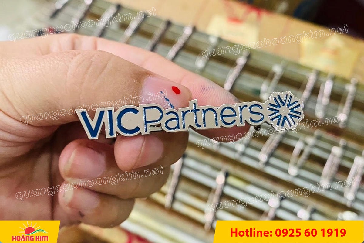 huy hieu duc ma bac cat logo theo yeu cau 26 - HUY HIỆU Đ&Uacute;C MẠ BẠC CẮT LOGO THEO Y&Ecirc;U CẦU &ndash; CAO CẤP, TINH TẾ