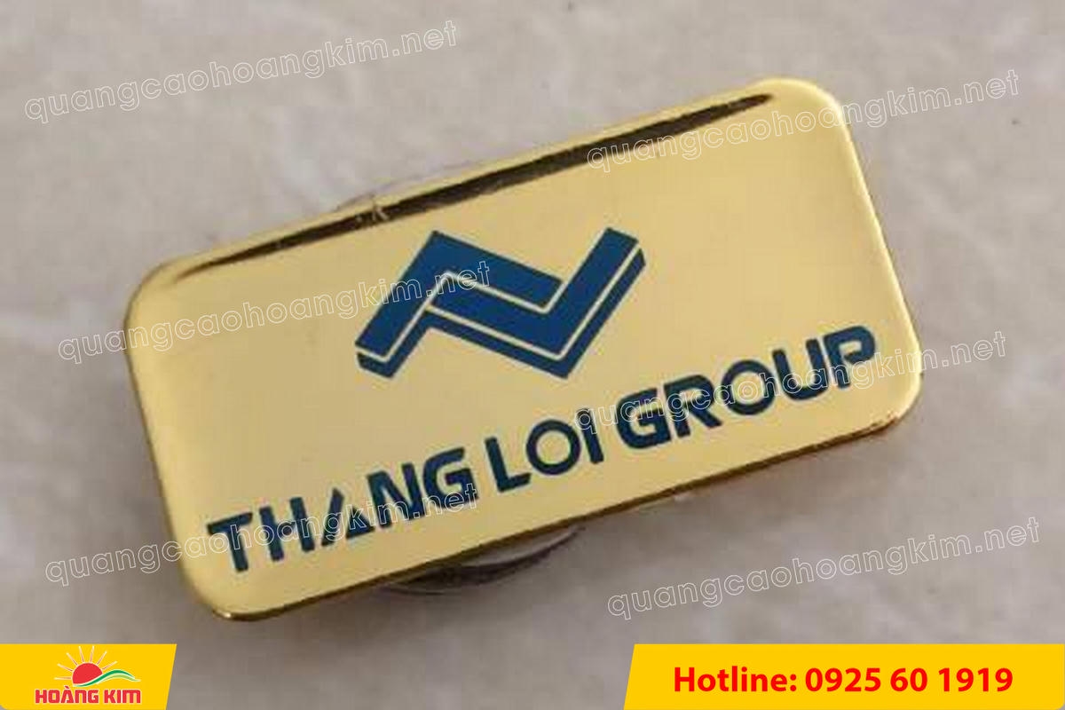 huy hieu ma vang 24k nen tron do mau logo 6 - HUY HIỆU MẠ V&Agrave;NG 24K NỀN TRƠN ĐỔ M&Agrave;U LOGO &ndash; TINH TẾ, SANG TRỌNG