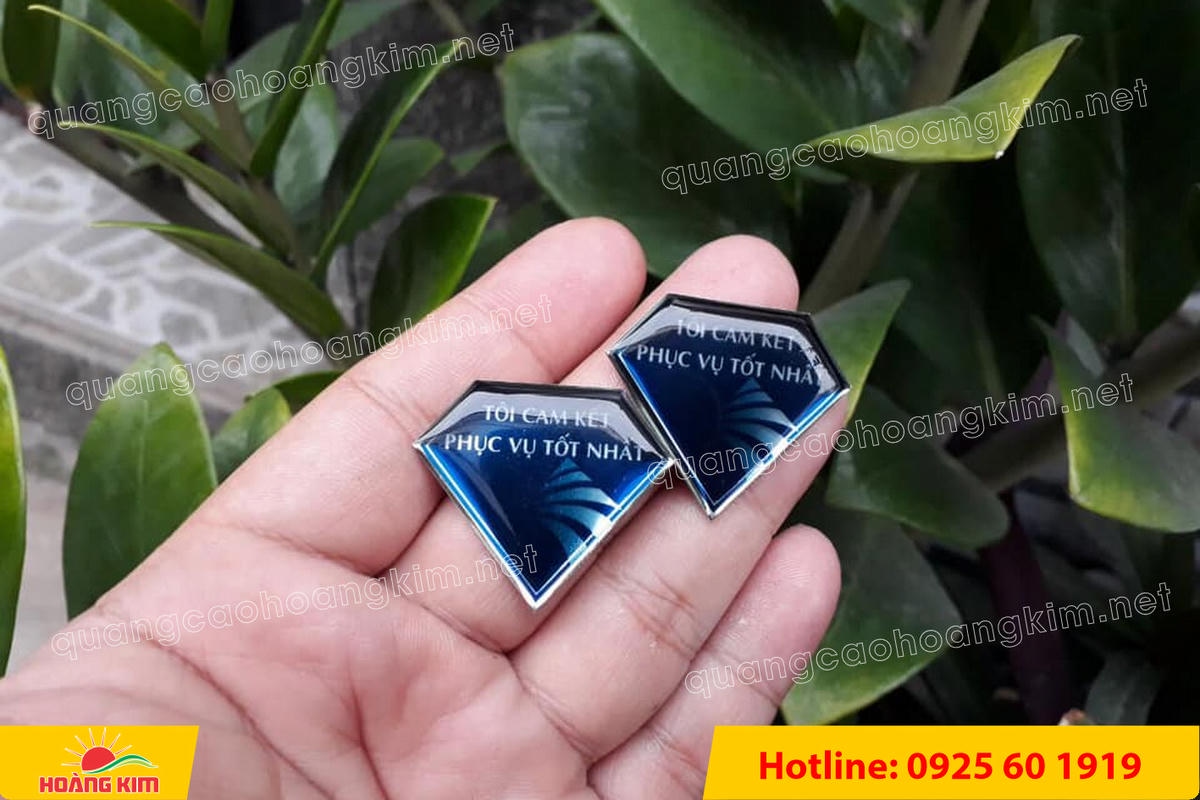 huy hieu nhom cat theo hinh logo 34 - HUY HIỆU NH&Ocirc;M CẮT THEO H&Igrave;NH LOGO &ndash; GI&Aacute; RẺ, NHẬN L&Agrave;M NHANH