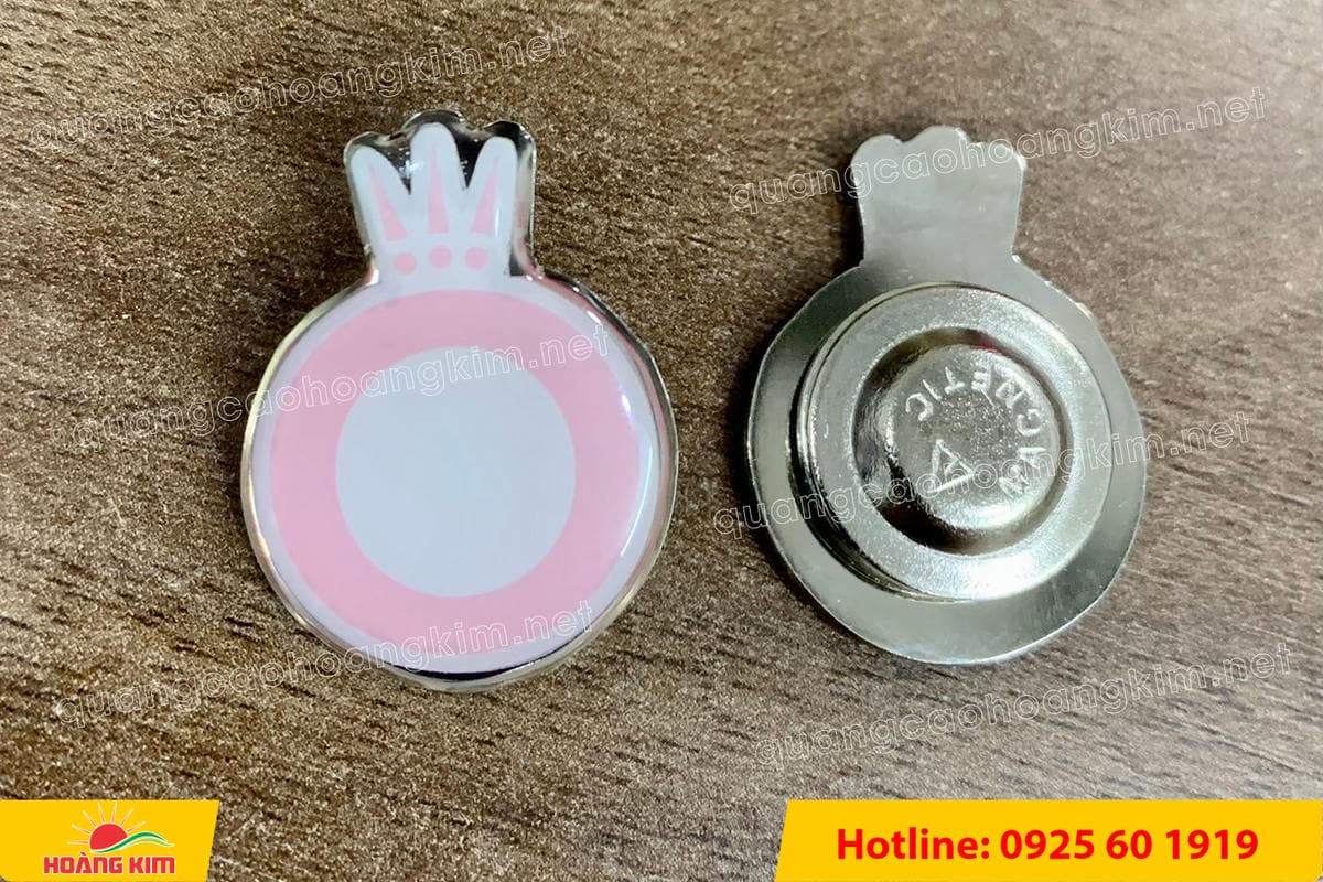 huy hieu nhom cat theo hinh logo 58 - HUY HIỆU NH&Ocirc;M CẮT THEO H&Igrave;NH LOGO &ndash; GI&Aacute; RẺ, NHẬN L&Agrave;M NHANH