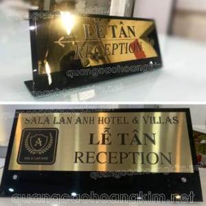 bia bien chuc danh mat dong hoac inox de mica den chot inox 300x300 - Trang chủ