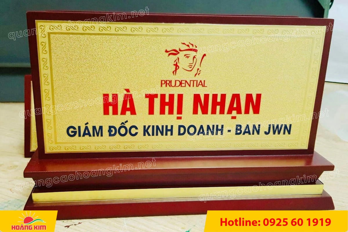 bien chuc danh mat dong de go tam cap dep 43 - BIỂN CHỨC DANH MẶT ĐỒNG ĐẾ GỖ TAM CẤP &ndash; D&Ograve;NG CAO CẤP CHO L&Atilde;NH ĐẠO