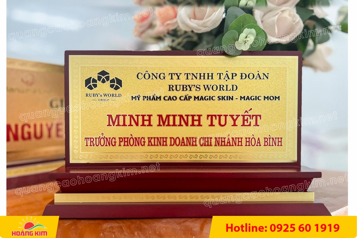 bien chuc danh mat dong de go tam cap dep 66 - BIỂN CHỨC DANH MẶT ĐỒNG ĐẾ GỖ TAM CẤP &ndash; D&Ograve;NG CAO CẤP CHO L&Atilde;NH ĐẠO