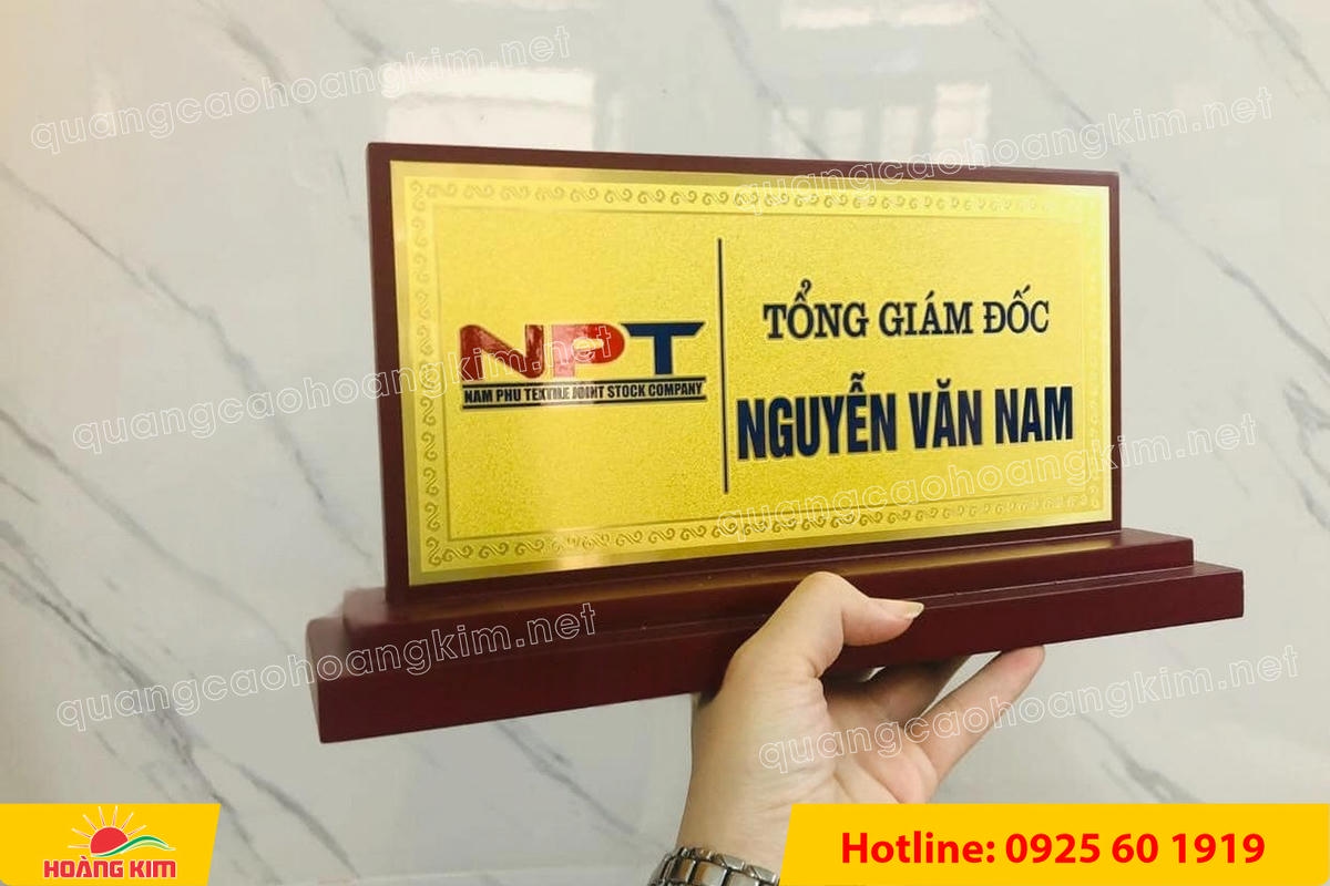 bien chuc danh mat dong de go vuong 2 cap bien 2 mat dep 15 - BIỂN CHỨC DANH MẶT ĐỒNG ĐẾ GỖ VU&Ocirc;NG 2 CẤP  &ndash; SANG HƠN, BỀ THẾ HƠN, NH&Igrave;N L&Agrave; THẤY VỊ TR&Iacute;
