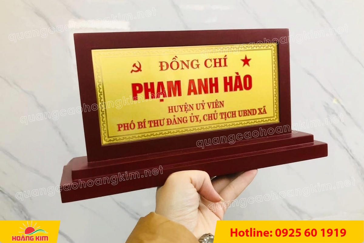 bien chuc danh mat dong de go vuong 2 cap bien 2 mat dep 18 - BIỂN CHỨC DANH MẶT ĐỒNG ĐẾ GỖ VU&Ocirc;NG 2 CẤP  &ndash; SANG HƠN, BỀ THẾ HƠN, NH&Igrave;N L&Agrave; THẤY VỊ TR&Iacute;