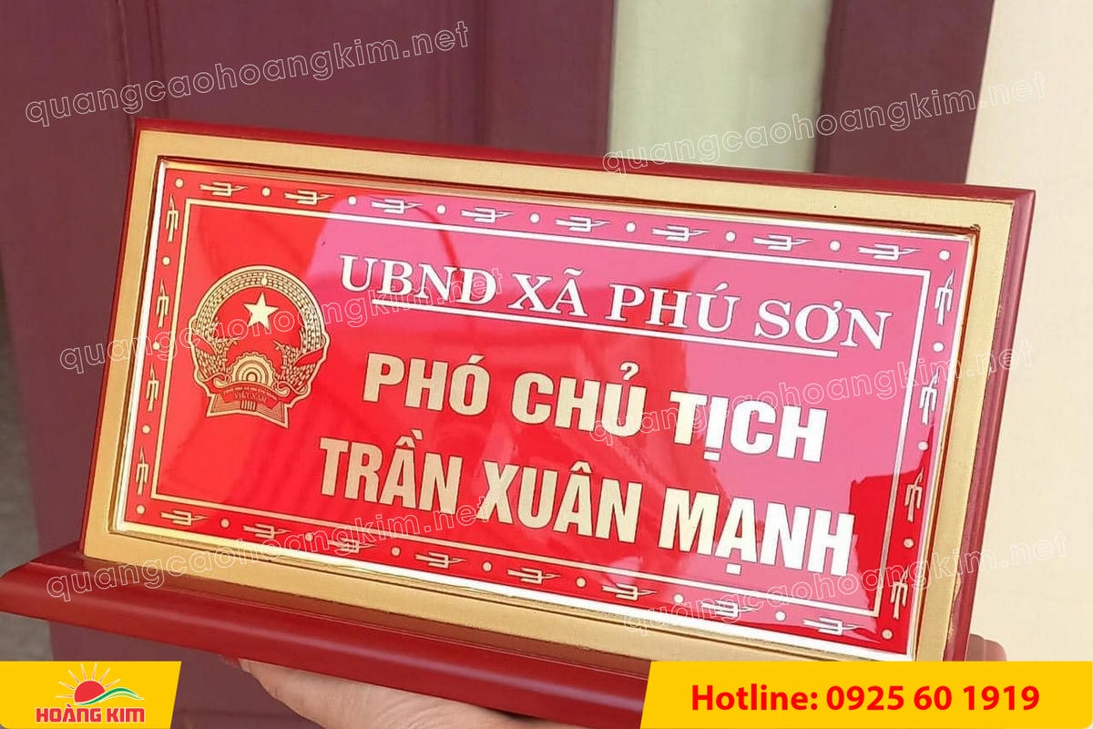bien chuc danh mat dong phu thuy tinh de go dan su dep 22 - BIỂN CHỨC DANH MẶT ĐỒNG PHỦ THỦY TINH ĐẾ GỖ &ndash; B&Oacute;NG HƠN, SANG HƠN