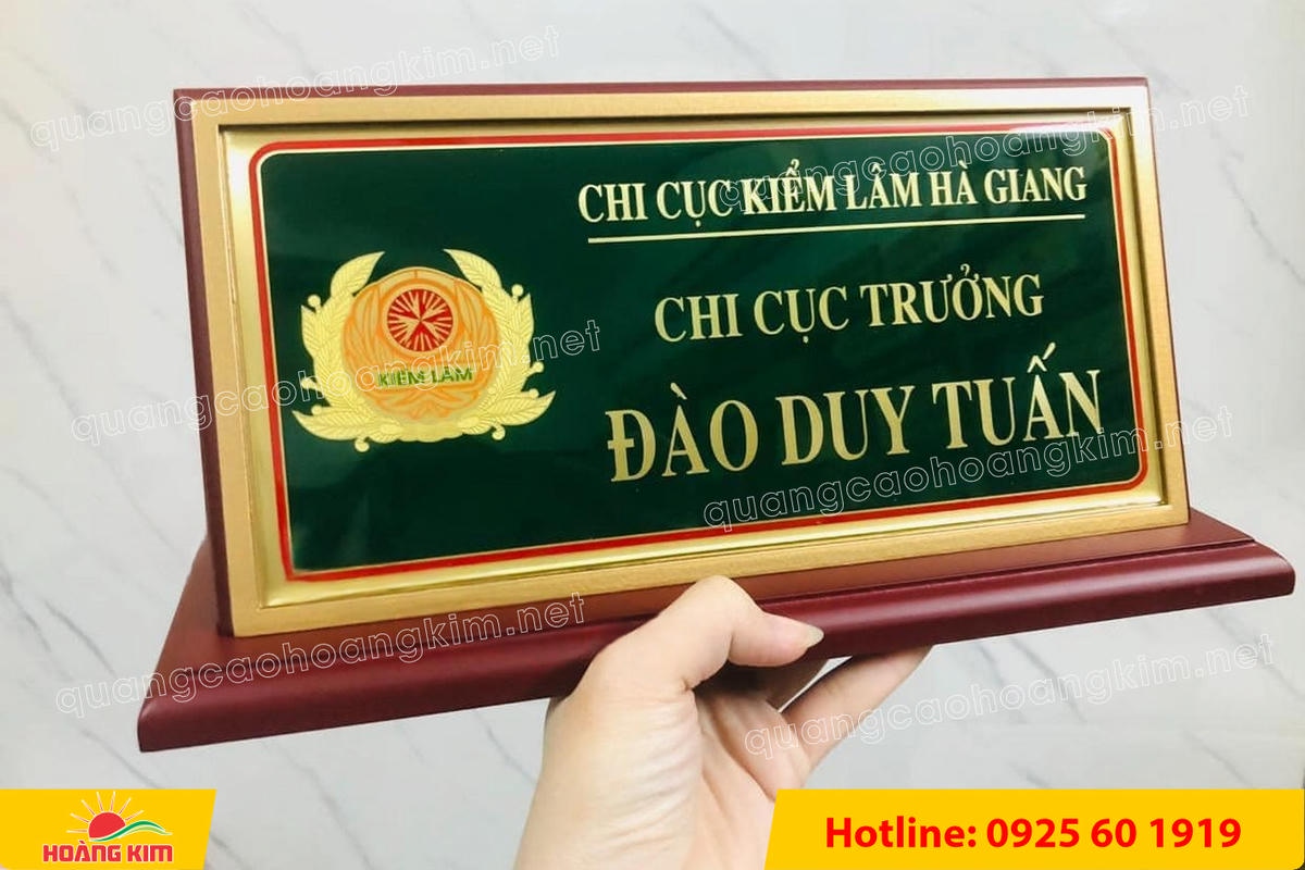bien chuc danh mat dong phu thuy tinh de go dan su dep 23 - BIỂN CHỨC DANH MẶT ĐỒNG PHỦ THỦY TINH ĐẾ GỖ &ndash; B&Oacute;NG HƠN, SANG HƠN